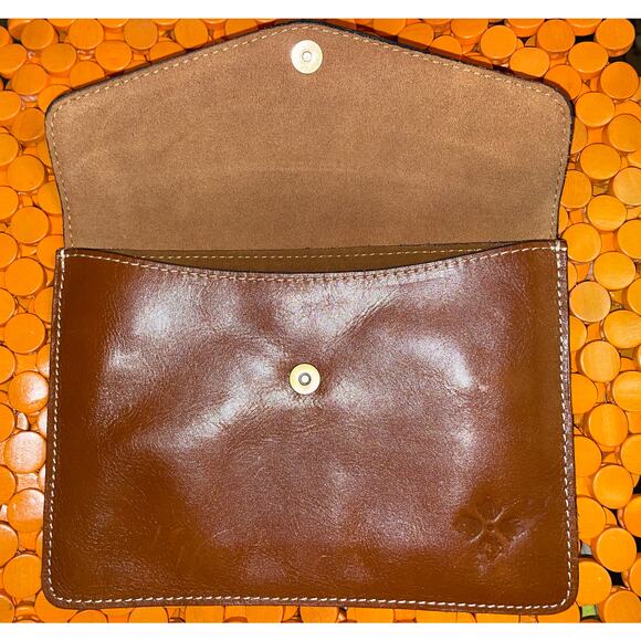 Patricia Nash New with tags Heritage Style flat clutch/wallet - Picture 2 of 4